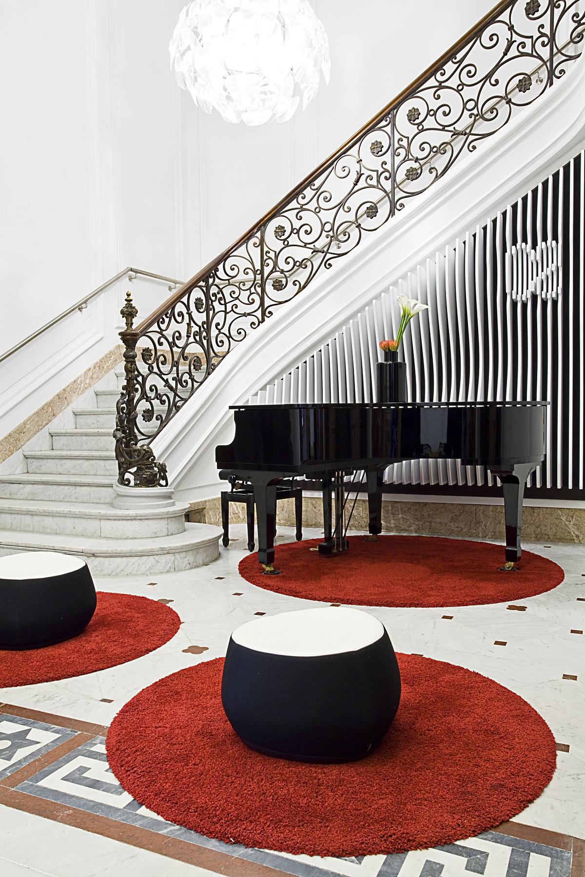 Hotel C2 5*