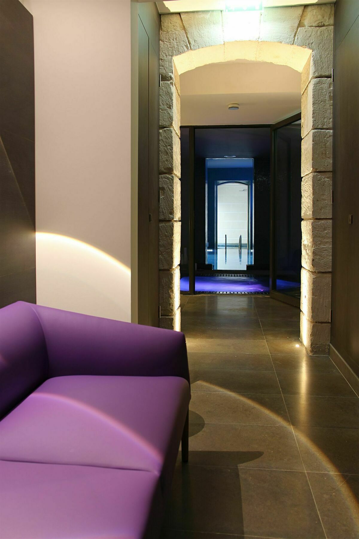 C2 Hotel 5*