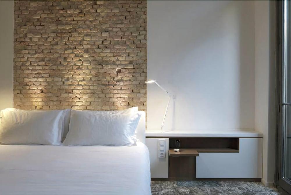 C2 Hotel 5*